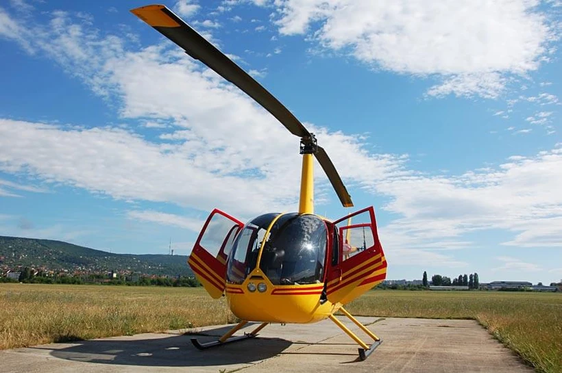 Let vrtuľníkom v Sládkovičove pri Bratislave
